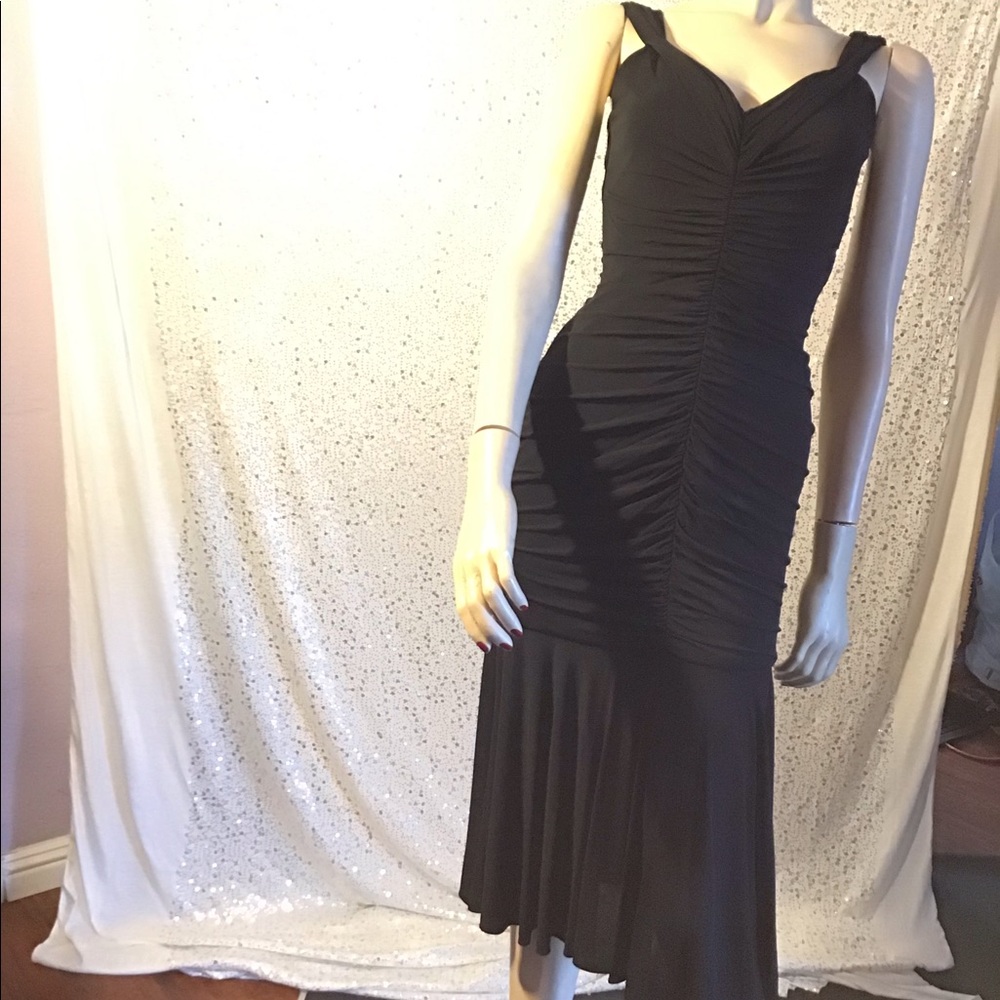 Dress - Picture 5 of 5